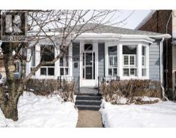 50 MACAULAY Street W, Hamilton, Ontario