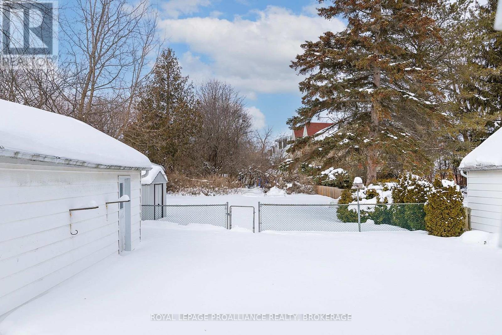 120 Hillendale Avenue, Kingston (West Of Sir John A. Blvd), Ontario  K7M 1S7 - Photo 33 - X12778612