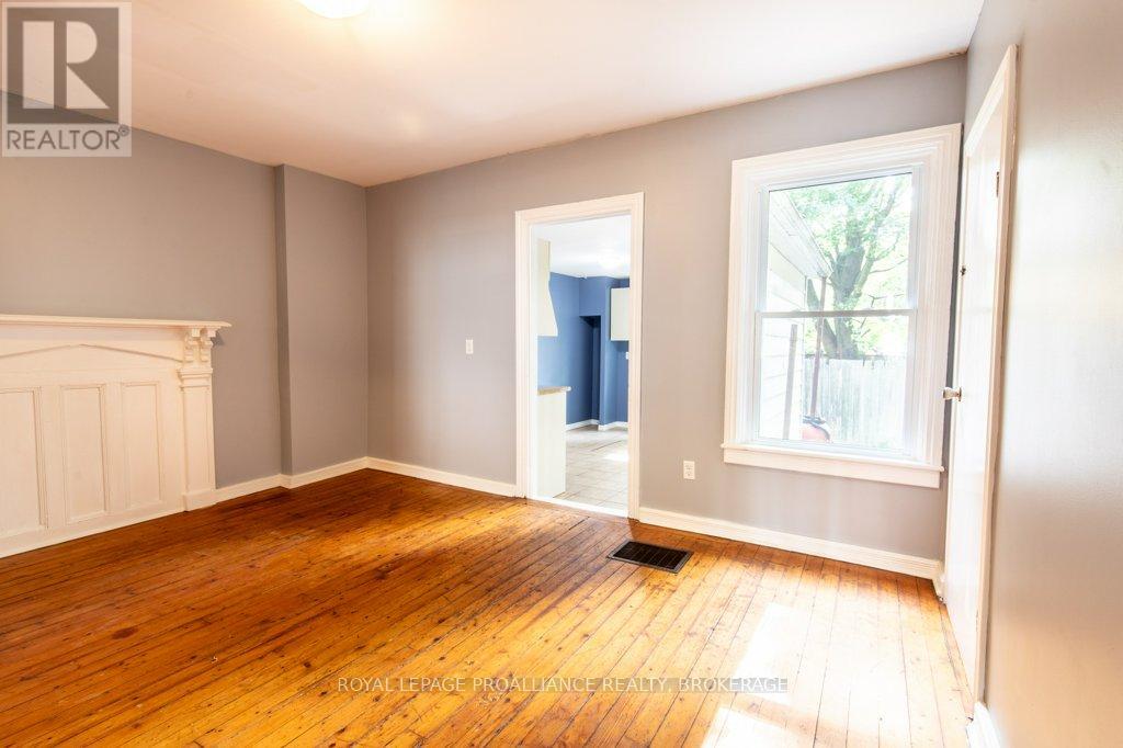 76-78 North Street N, Kingston (East Of Sir John A. Blvd), Ontario  K7K 1J9 - Photo 24 - X12778732