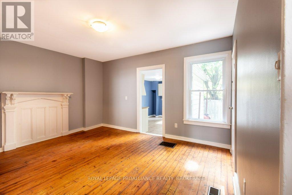 76-78 North Street N, Kingston (East Of Sir John A. Blvd), Ontario  K7K 1J9 - Photo 30 - X12778732