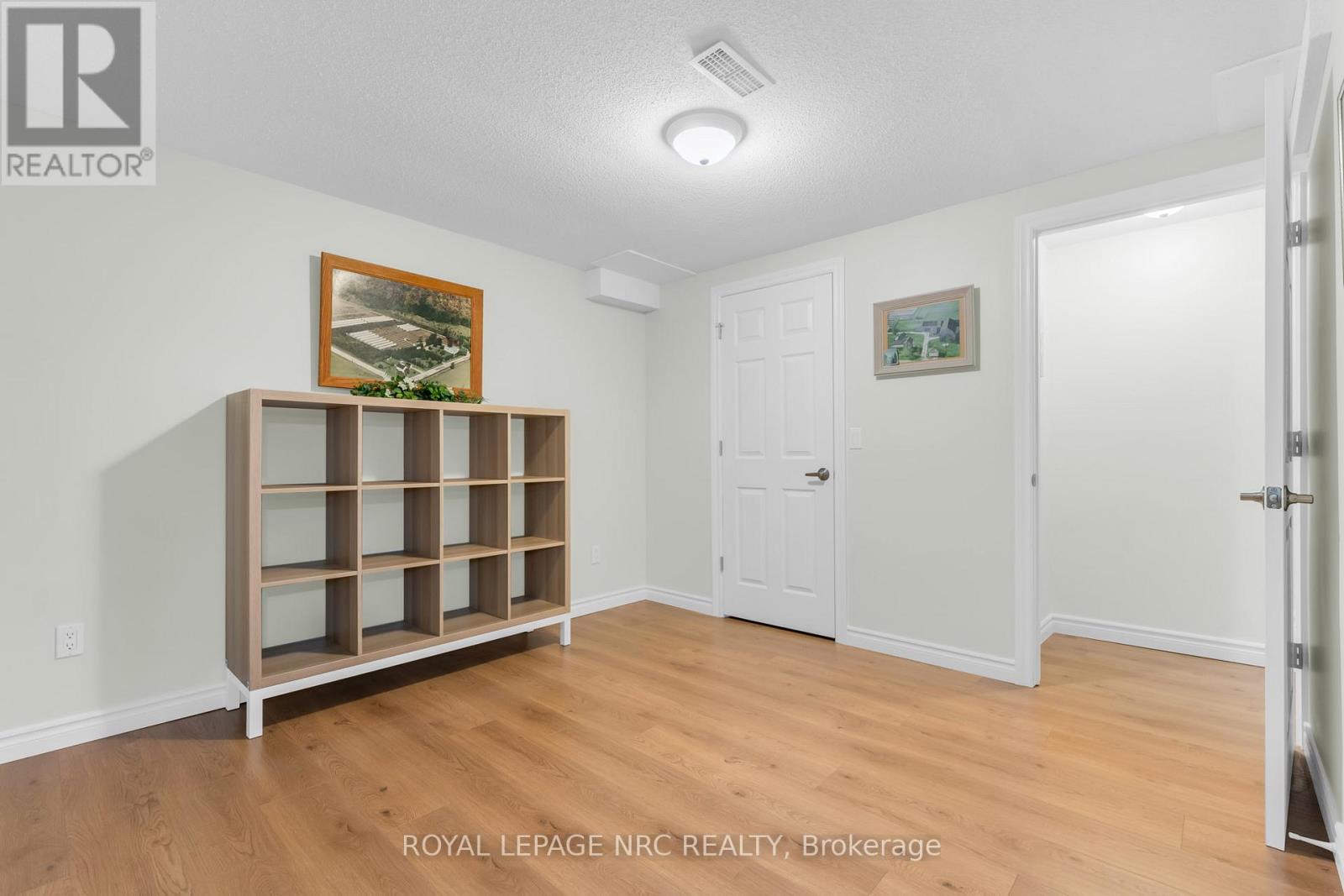 49 Cedar Park Drive, Welland, Ontario  L3C 7C8 - Photo 31 - X12748332