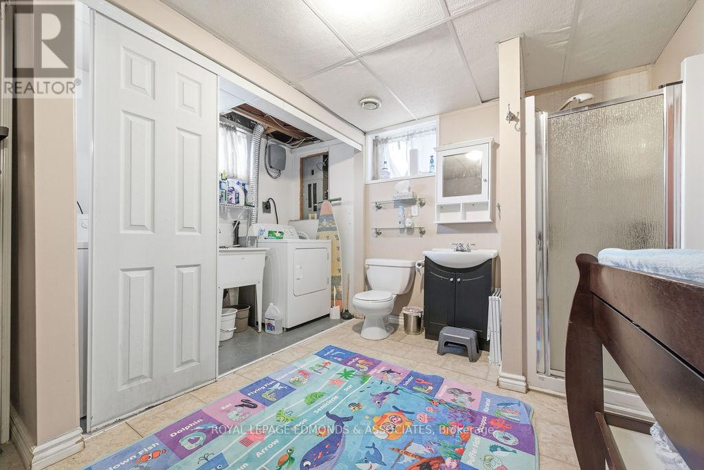 31 Herman Street, Petawawa, Ontario  K8H 1W1 - Photo 28 - X12778486