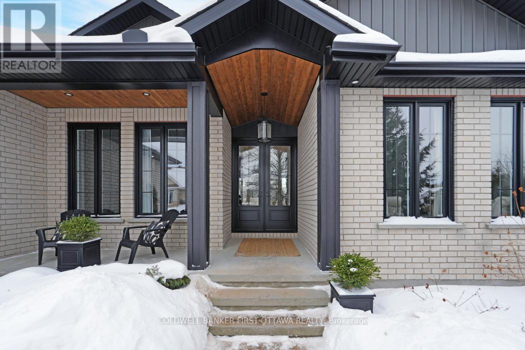 179 Glenncastle Drive, Ottawa, Ontario  K0A 1L0 - Photo 3 - X12778546