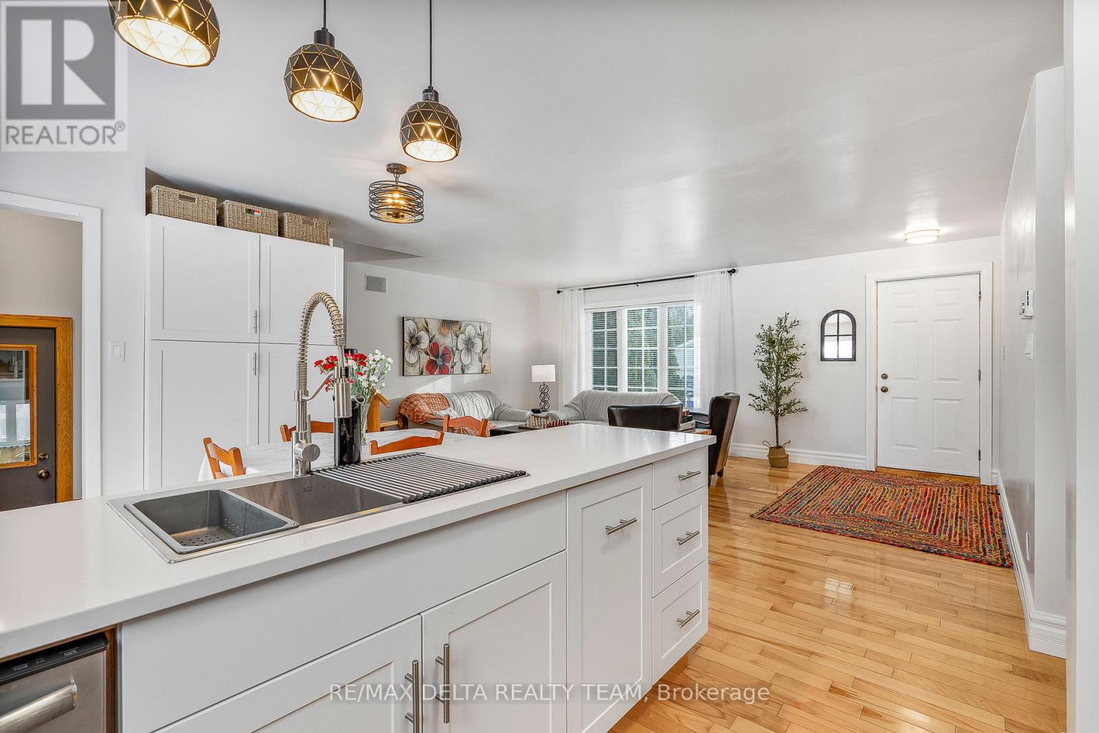 261 Agathe Street, Clarence-Rockland, Ontario  K4K 1K7 - Photo 11 - X12778638