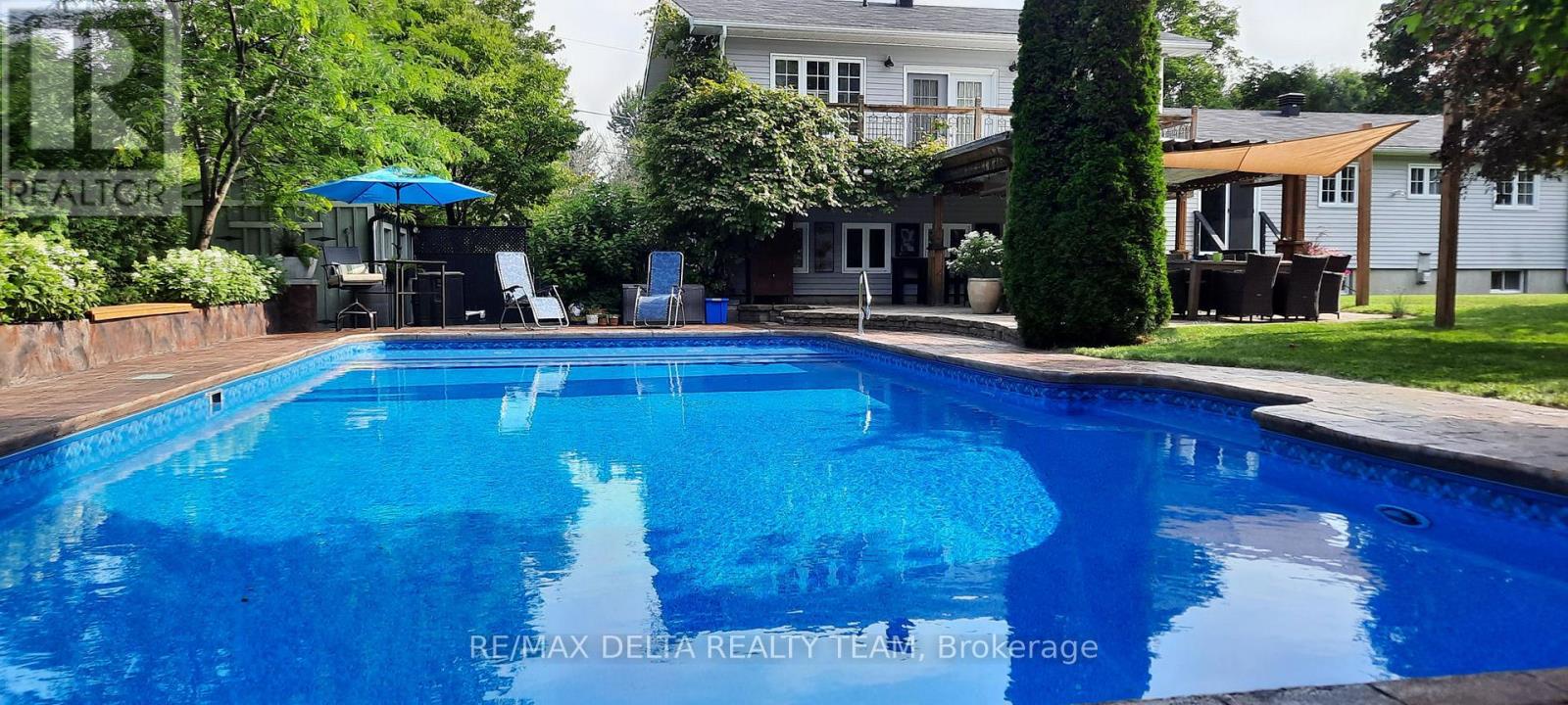 261 Agathe Street, Clarence-Rockland, Ontario  K4K 1K7 - Photo 41 - X12778638