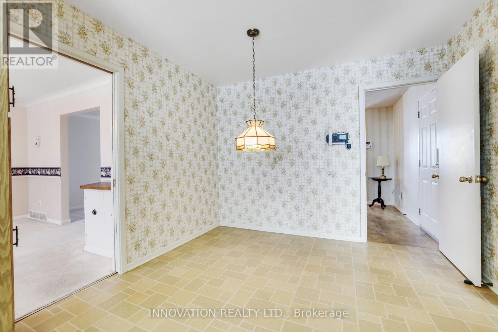 935 Parkhaven Avenue, Ottawa, Ontario  K2B 5K4 - Photo 12 - X12778648