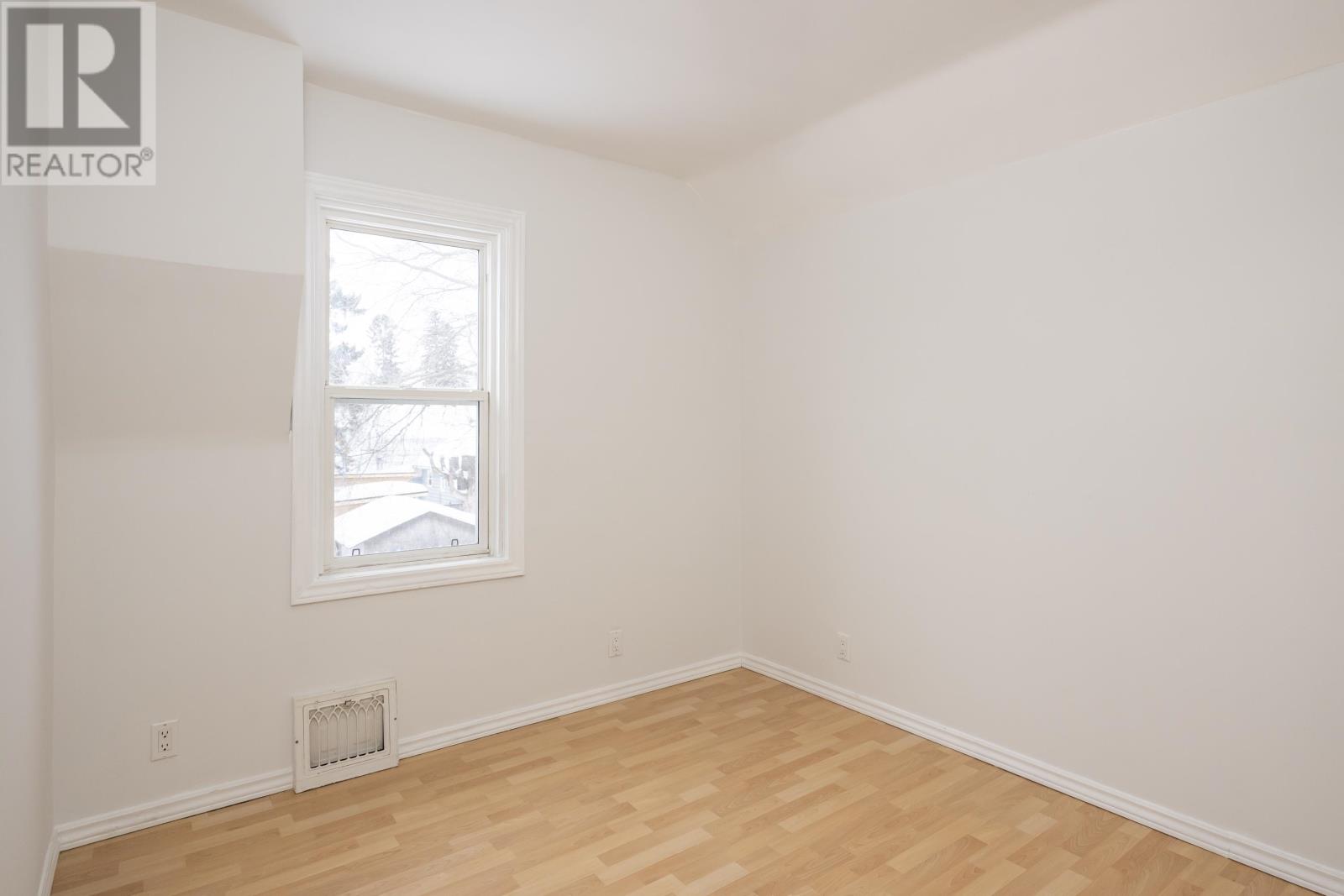 824 Finlayson St, Thunder Bay, Ontario  P7C 2L2 - Photo 12 - TB2600165