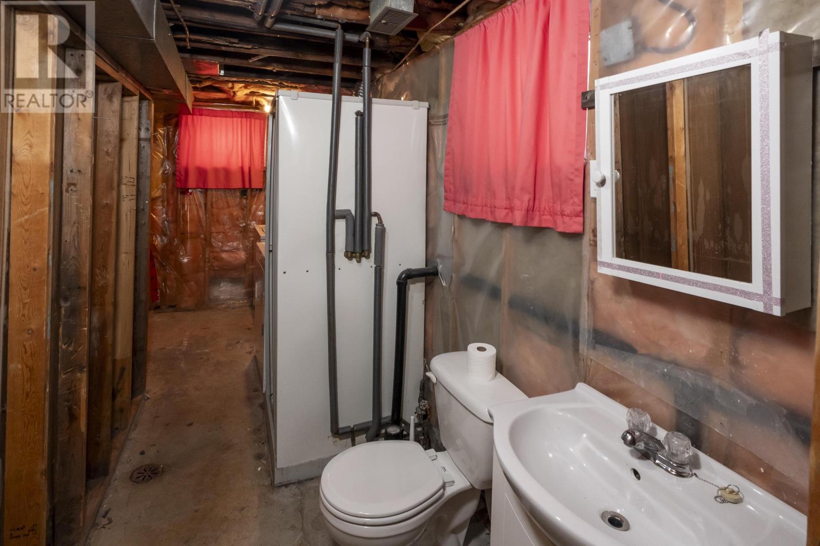 824 Finlayson St, Thunder Bay, Ontario  P7C 2L2 - Photo 29 - TB2600165