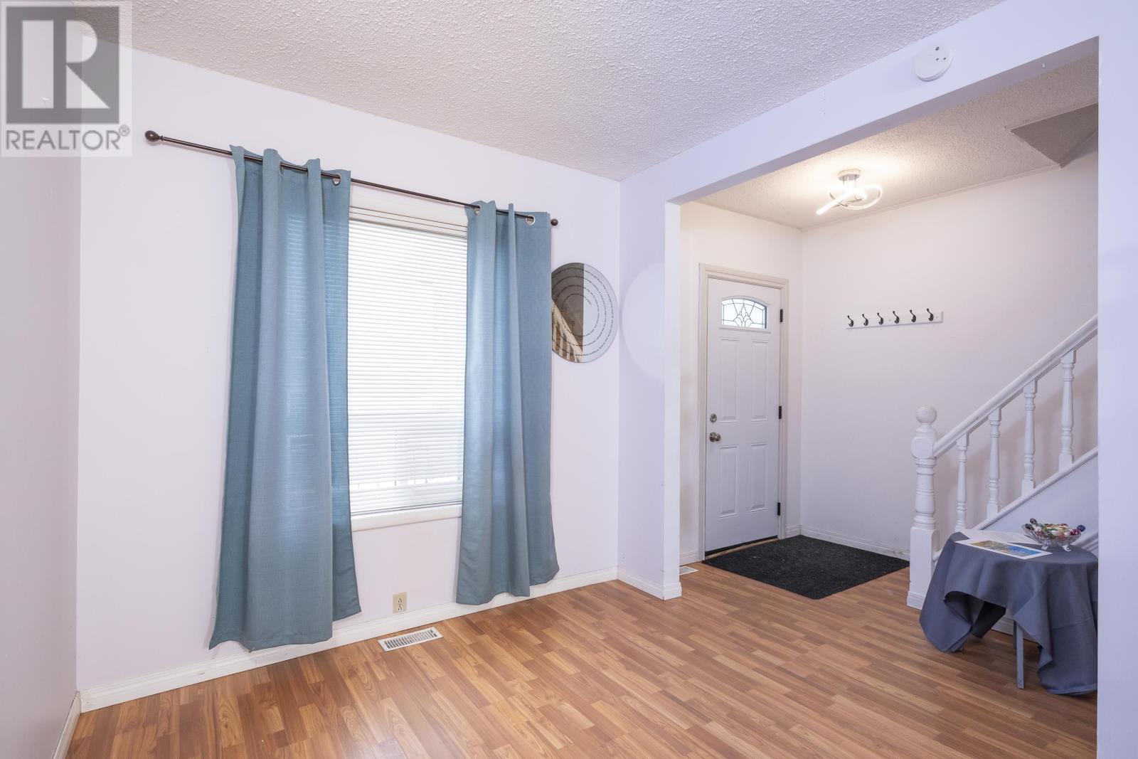 824 Finlayson St, Thunder Bay, Ontario  P7C 2L2 - Photo 4 - TB2600165