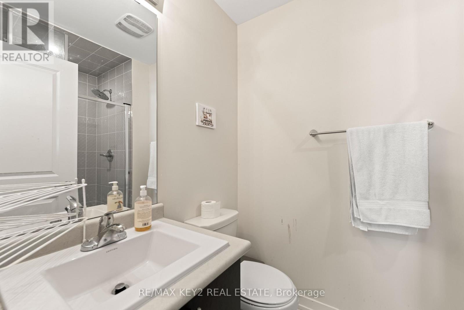 107 - 2550 Castlegate Crossing, Pickering (Duffin Heights), Ontario  L1X 0H6 - Photo 11 - E12734872