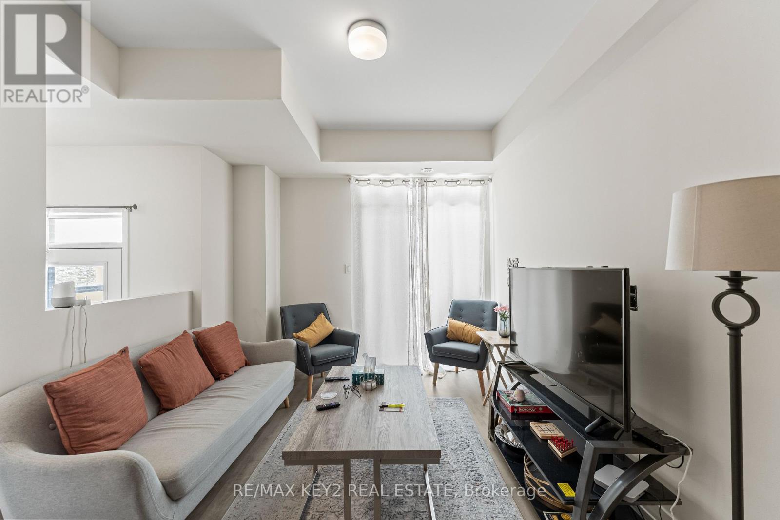 107 - 2550 Castlegate Crossing, Pickering (Duffin Heights), Ontario  L1X 0H6 - Photo 7 - E12734872