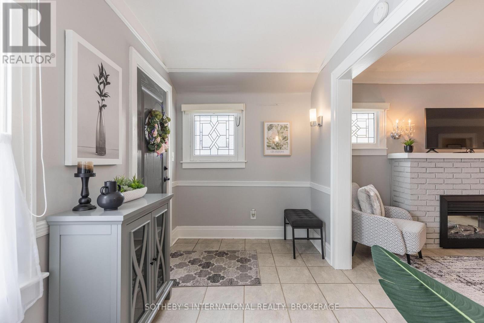 18 Dexter Street, St. Catharines, Ontario  L2S 2L6 - Photo 10 - X12778536