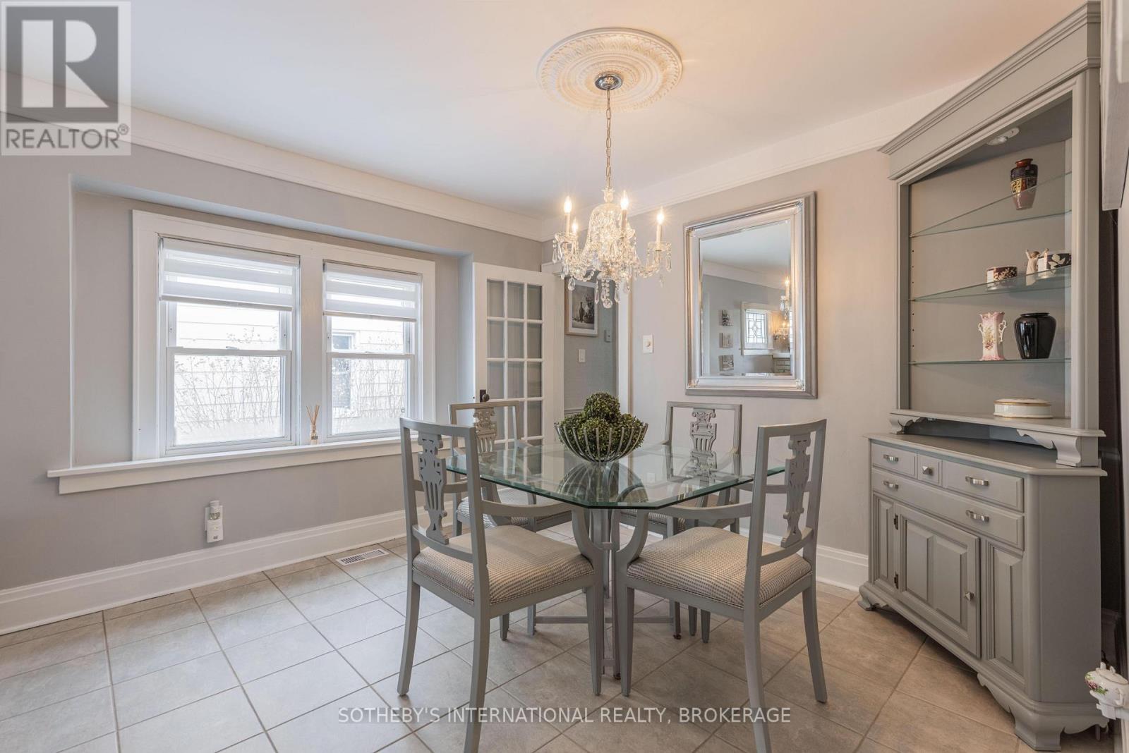 18 Dexter Street, St. Catharines, Ontario  L2S 2L6 - Photo 15 - X12778536