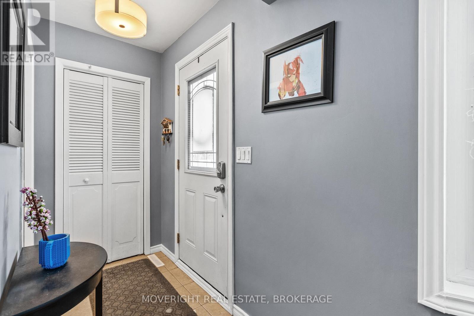 35 Cypress Street, St. Catharines, Ontario  L2N 4L8 - Photo 6 - X12778694