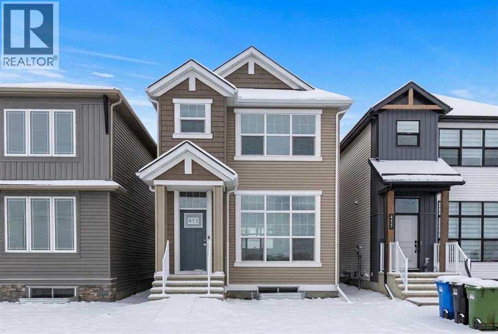 415 Hotchkiss Manor SE, Calgary, Alberta
