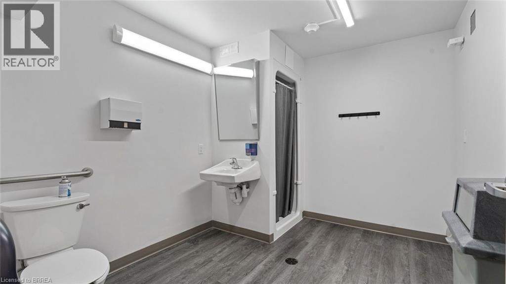 640 West Street Unit# 300, Brantford, Ontario  N3R 6M3 - Photo 44 - 40794117