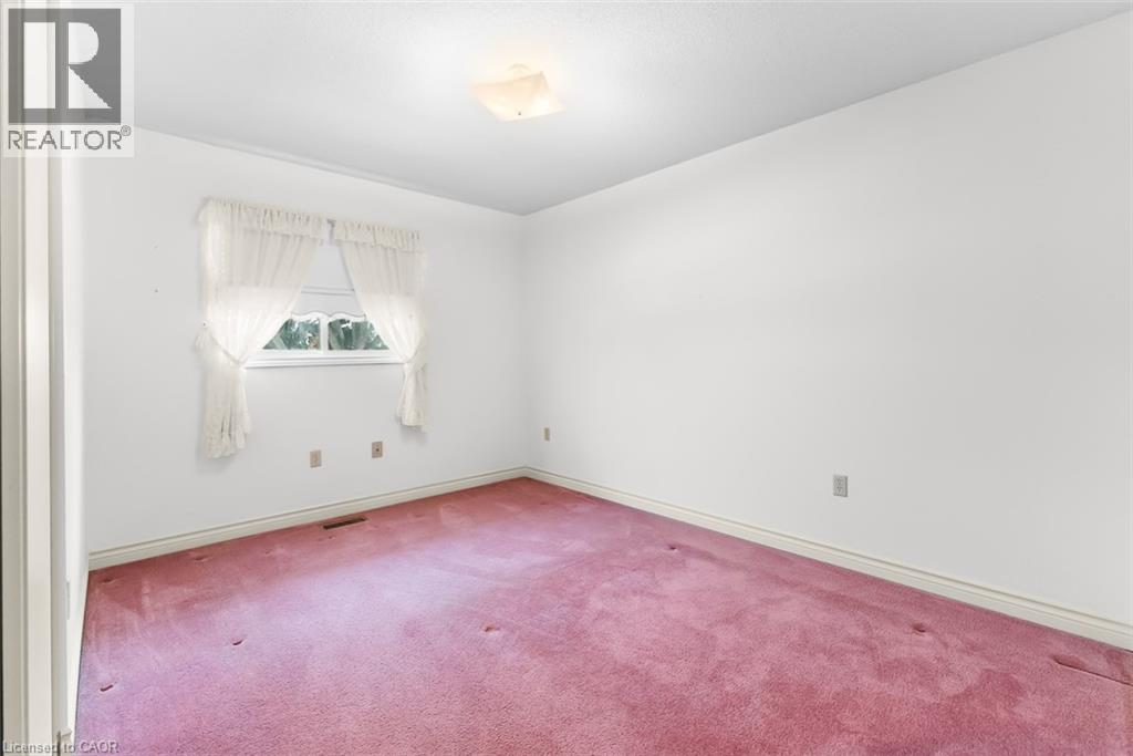 10 Heritage Court, St. Catharines, Ontario  L2S 3H8 - Photo 23 - 40800646