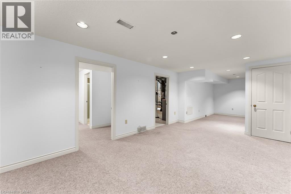 10 Heritage Court, St. Catharines, Ontario  L2S 3H8 - Photo 29 - 40800646