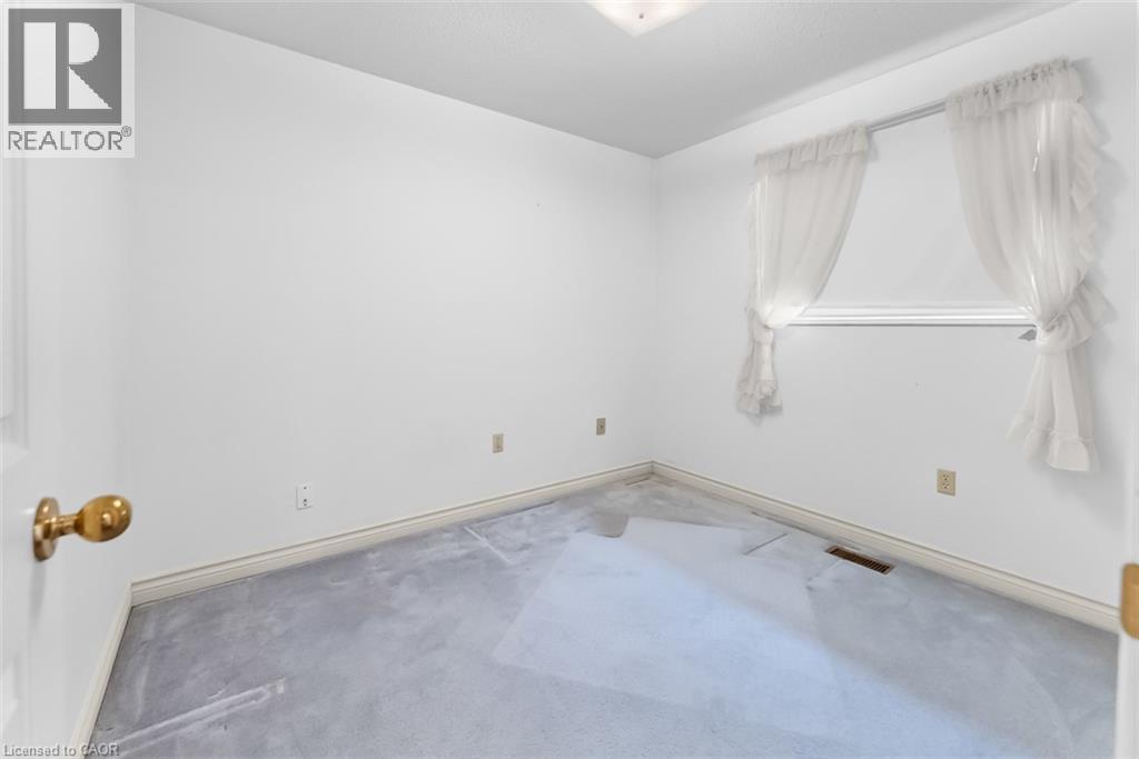 10 Heritage Court, St. Catharines, Ontario  L2S 3H8 - Photo 21 - 40800646