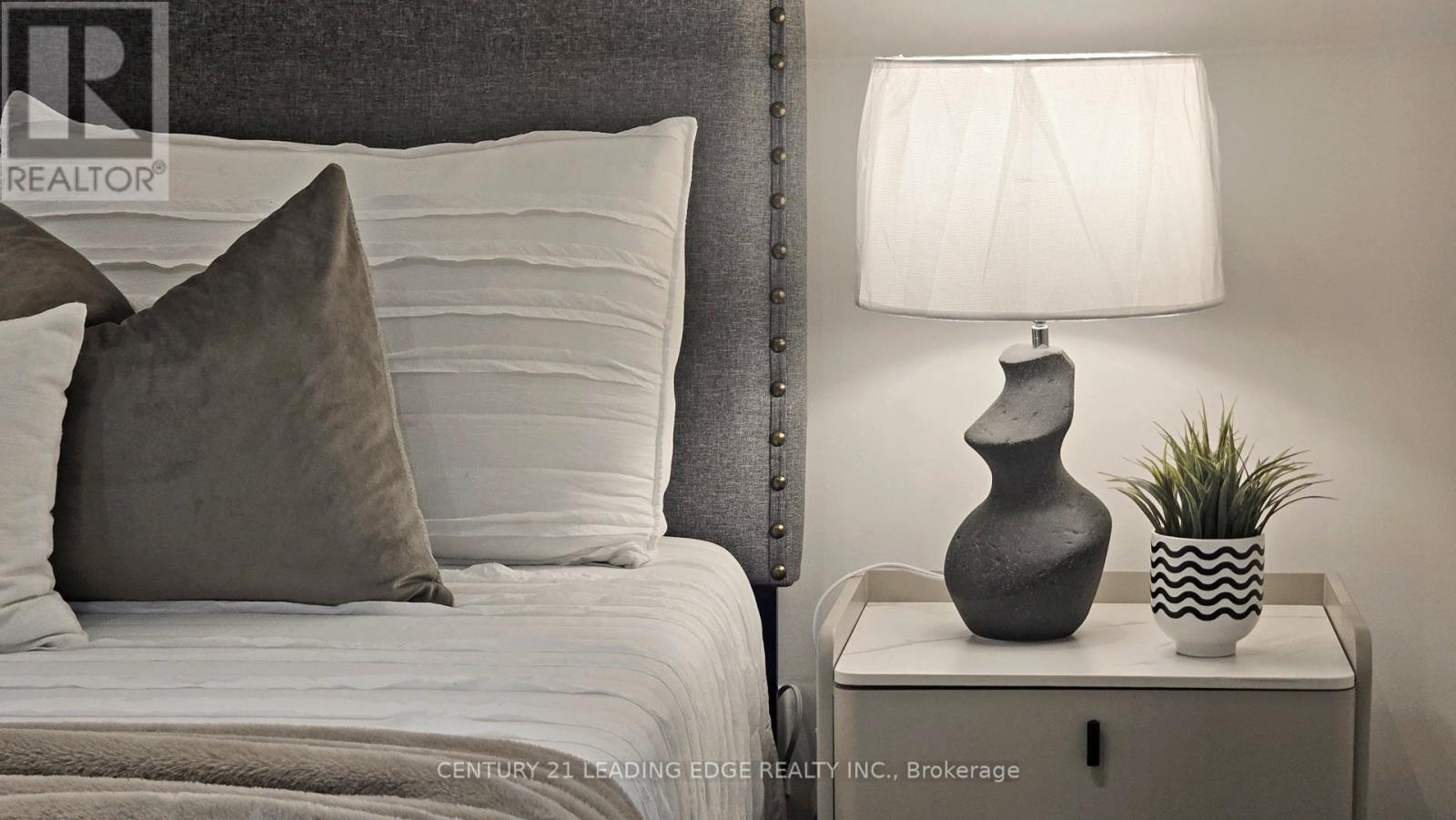 804 - 224 King Street W, Toronto, Ontario  M5H 0A6 - Photo 28 - C12778566