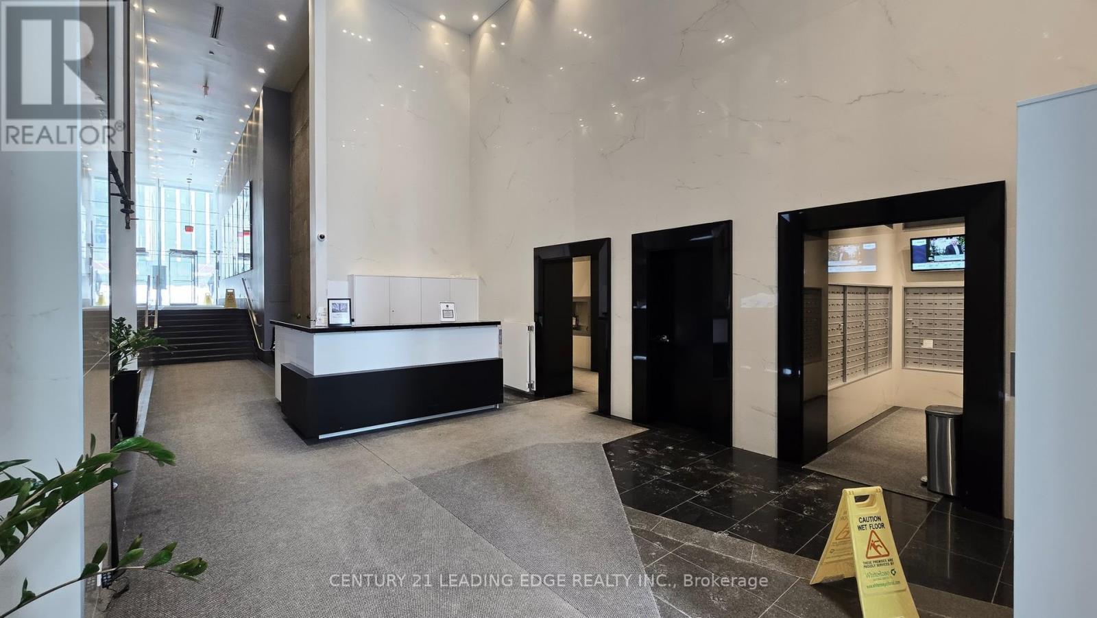 804 - 224 King Street W, Toronto, Ontario  M5H 0A6 - Photo 3 - C12778566