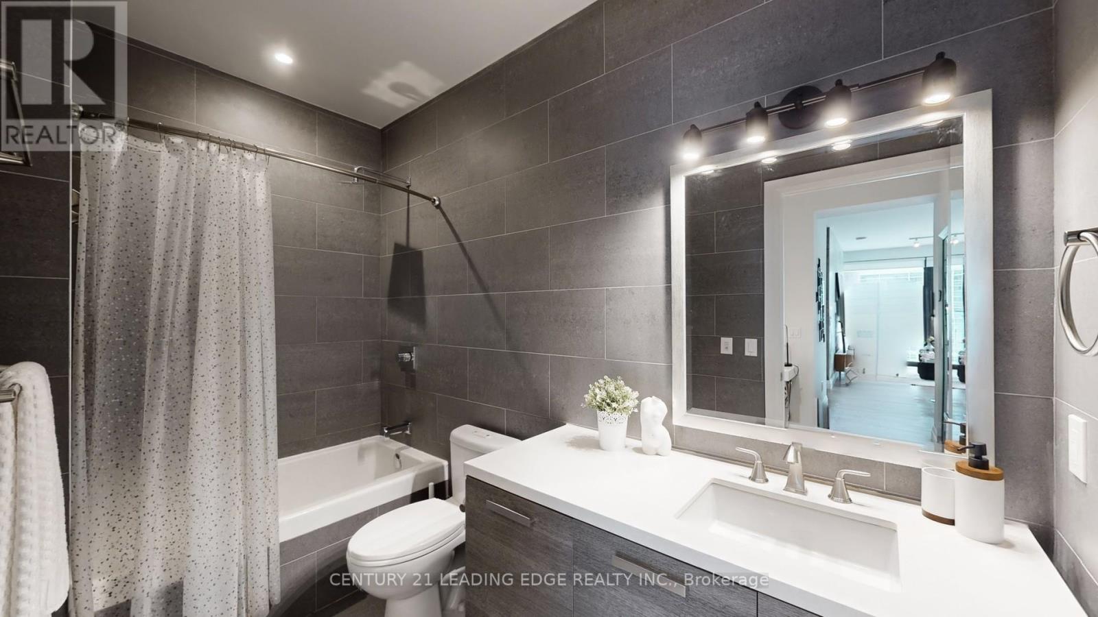 804 - 224 King Street W, Toronto, Ontario  M5H 0A6 - Photo 33 - C12778566