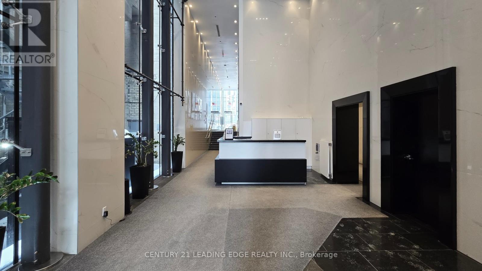 804 - 224 King Street W, Toronto, Ontario  M5H 0A6 - Photo 4 - C12778566