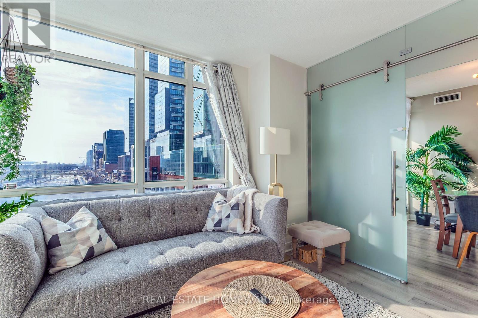 803 - 397 Front Street W, Toronto, Ontario  M5V 3S1 - Photo 20 - C12778656