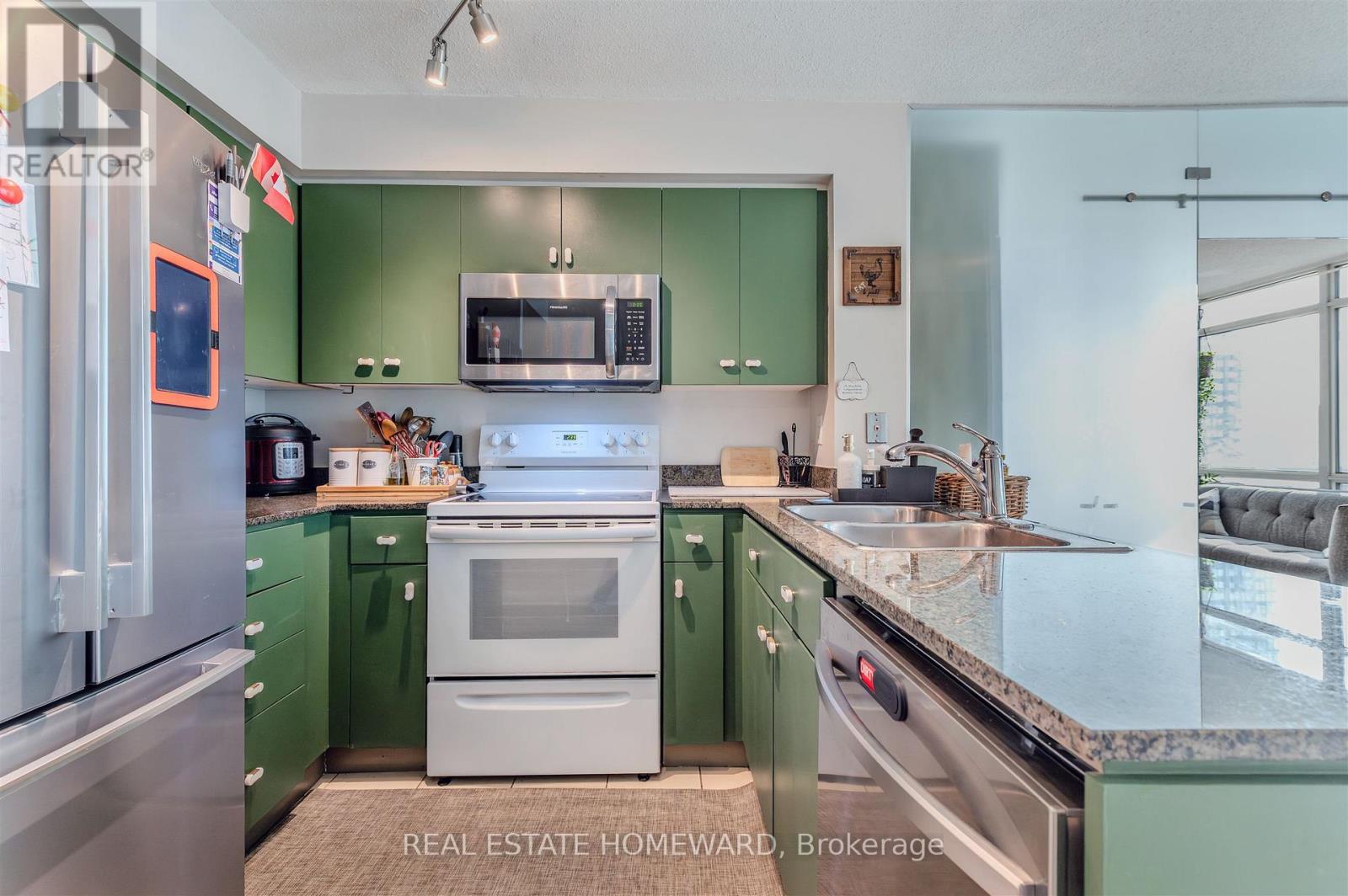 803 - 397 Front Street W, Toronto, Ontario  M5V 3S1 - Photo 7 - C12778656