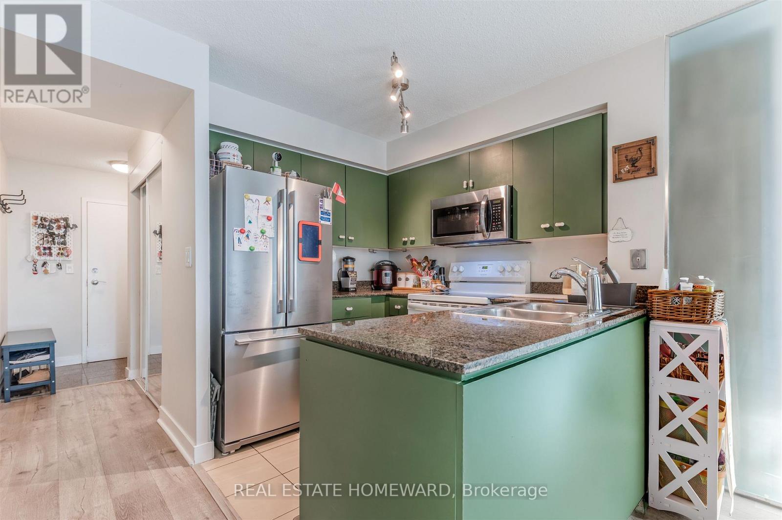 803 - 397 Front Street W, Toronto, Ontario  M5V 3S1 - Photo 8 - C12778656