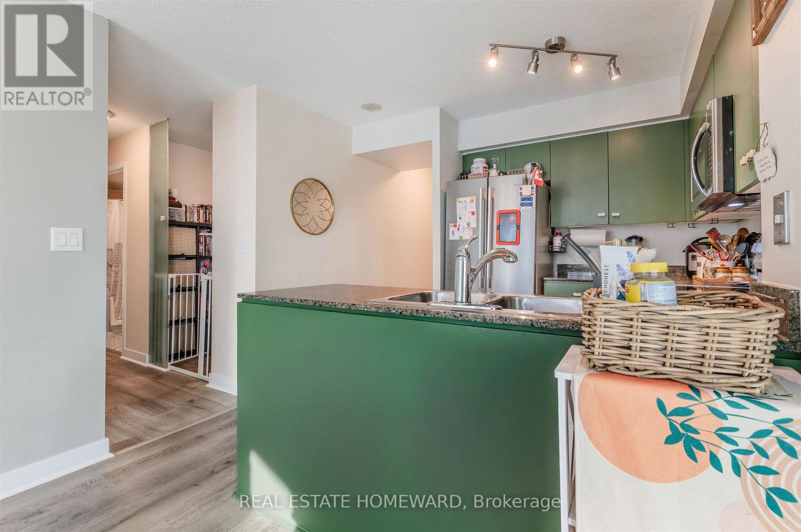 803 - 397 Front Street W, Toronto, Ontario  M5V 3S1 - Photo 9 - C12778656