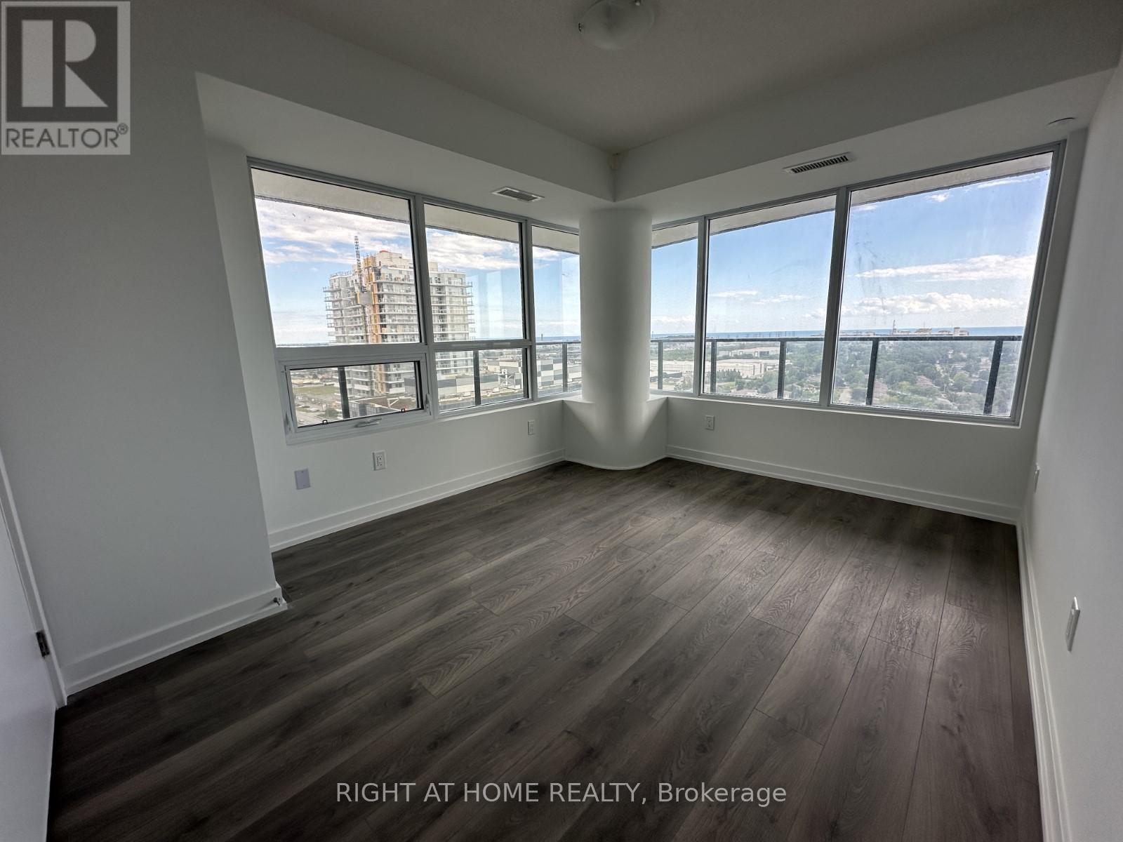 2204 - 1435 Celebration Drive, Pickering, Ontario  L1W 0C4 - Photo 13 - E12778468