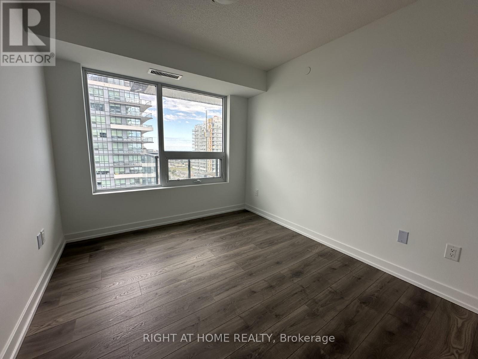 2204 - 1435 Celebration Drive, Pickering, Ontario  L1W 0C4 - Photo 8 - E12778468