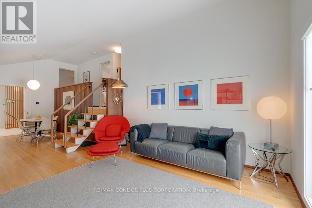 6 Munson Crescent, Toronto, Ontario  M1P 3M7 - Photo 14 - E12778508