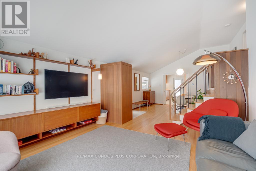 6 Munson Crescent, Toronto, Ontario  M1P 3M7 - Photo 15 - E12778508