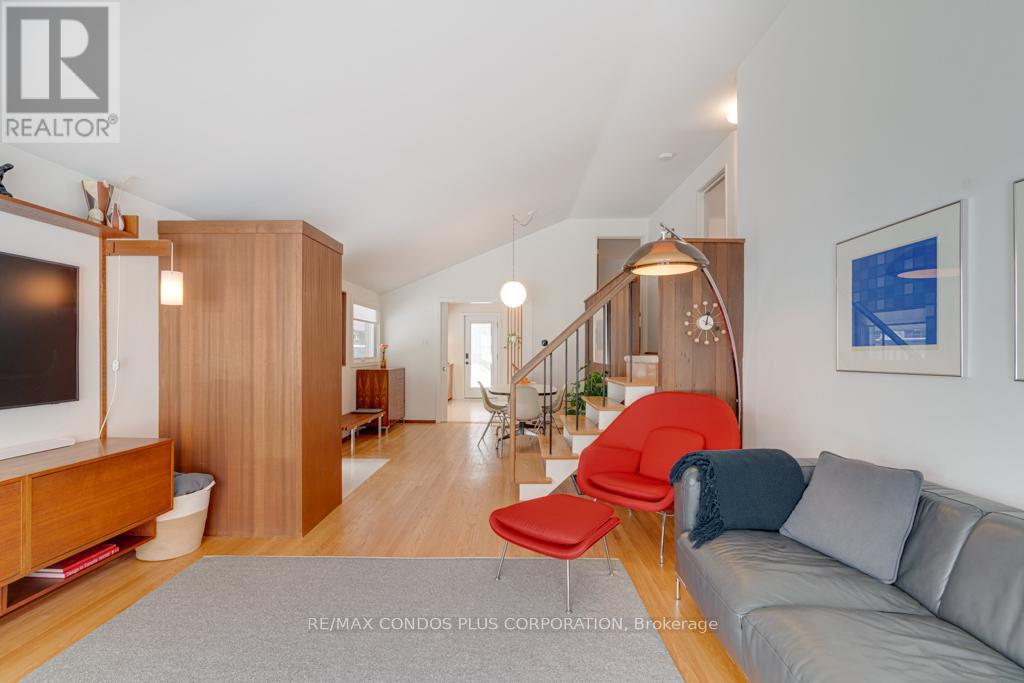 6 Munson Crescent, Toronto, Ontario  M1P 3M7 - Photo 17 - E12778508