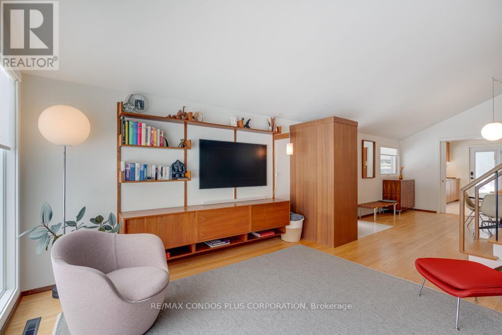 6 Munson Crescent, Toronto, Ontario  M1P 3M7 - Photo 18 - E12778508