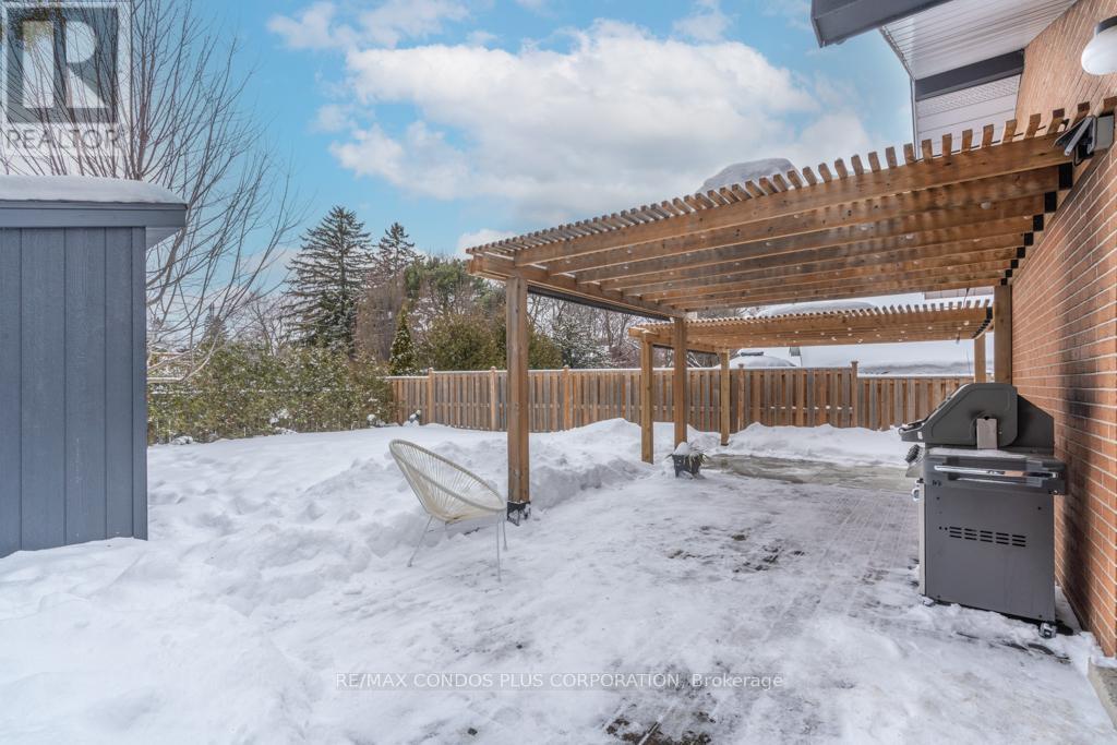 6 Munson Crescent, Toronto, Ontario  M1P 3M7 - Photo 42 - E12778508