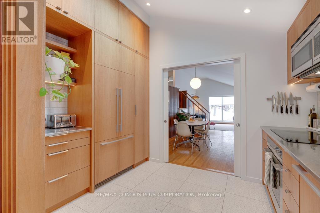 6 Munson Crescent, Toronto, Ontario  M1P 3M7 - Photo 6 - E12778508