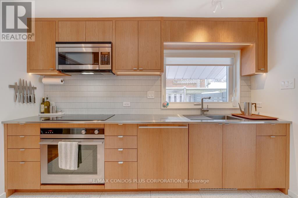 6 Munson Crescent, Toronto, Ontario  M1P 3M7 - Photo 7 - E12778508