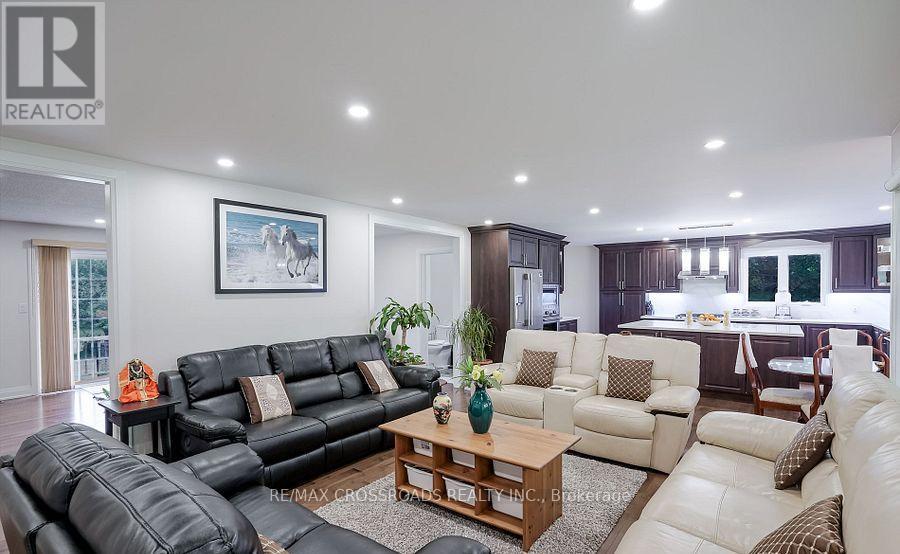 2292 Baseline Road W, Clarington, Ontario  L1C 0Y1 - Photo 9 - E12778518