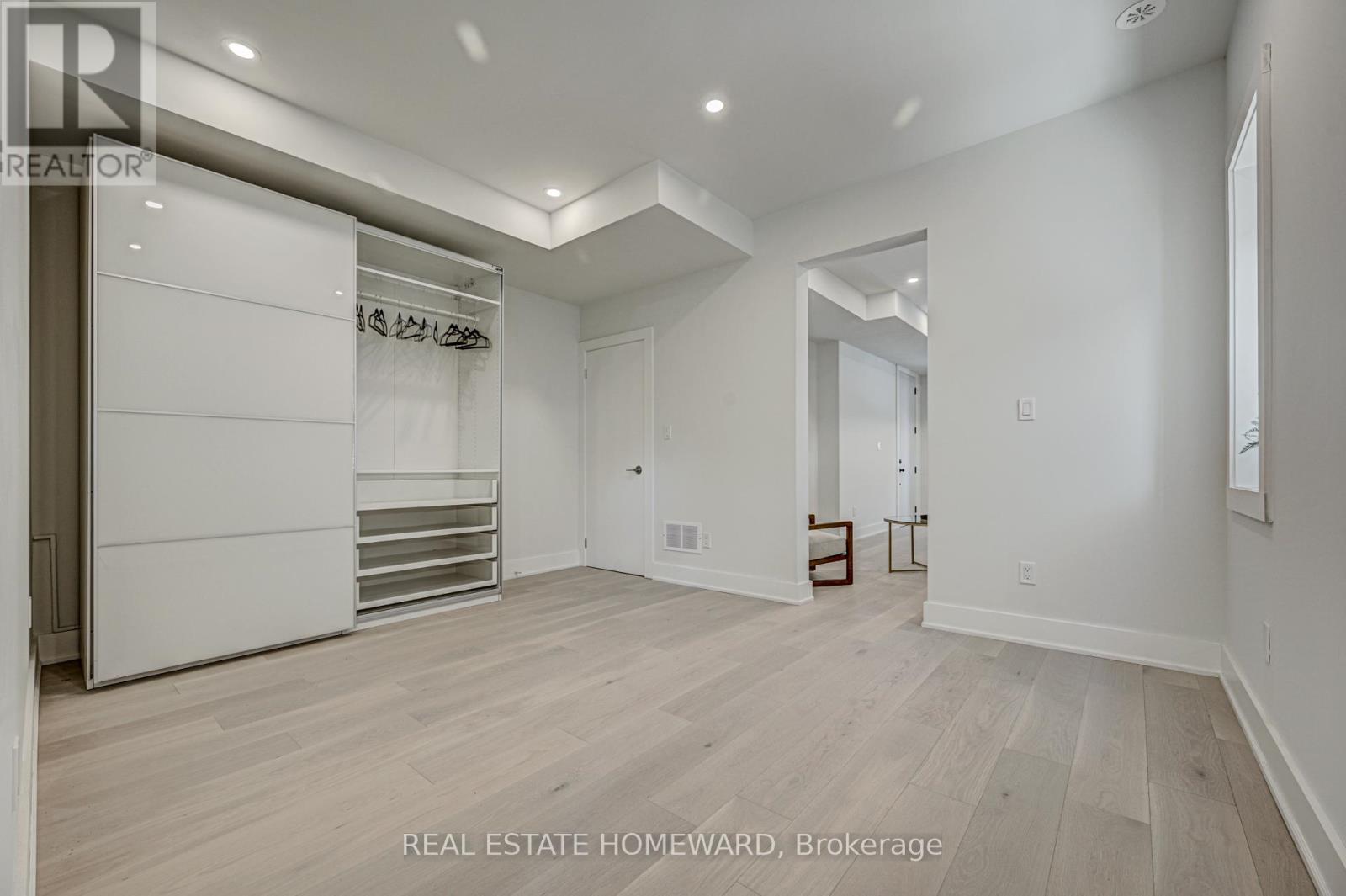 A - 40 Dewhurst Boulevard, Toronto, Ontario  M4J 3H9 - Photo 15 - E12778614