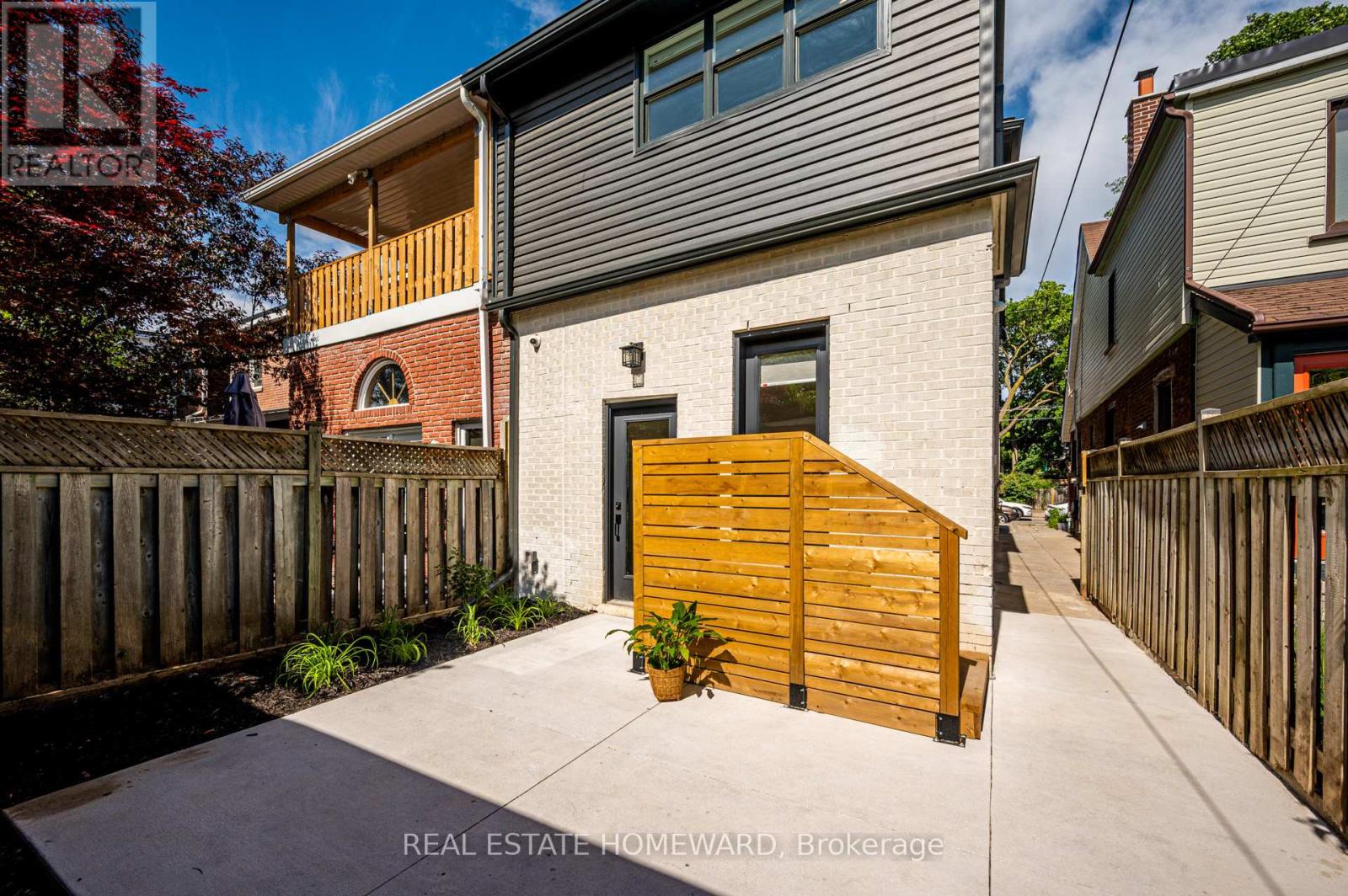 A - 40 Dewhurst Boulevard, Toronto, Ontario  M4J 3H9 - Photo 23 - E12778614