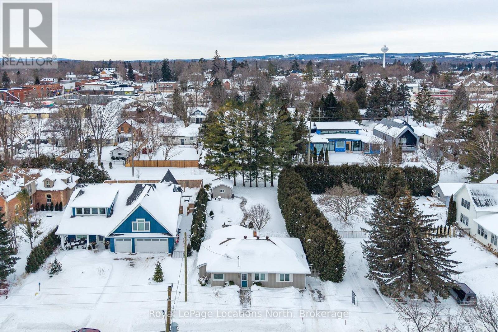 23 Huron Street W, Blue Mountains, Ontario  N0H 2P0 - Photo 36 - X12778690