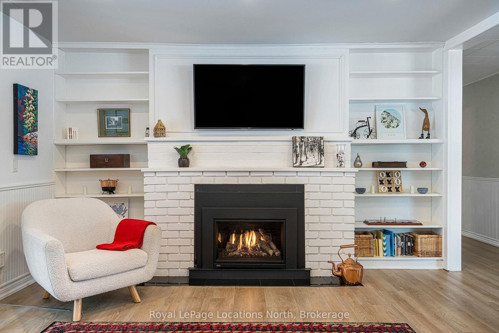 23 Huron Street W, Blue Mountains, Ontario  N0H 2P0 - Photo 8 - X12778690