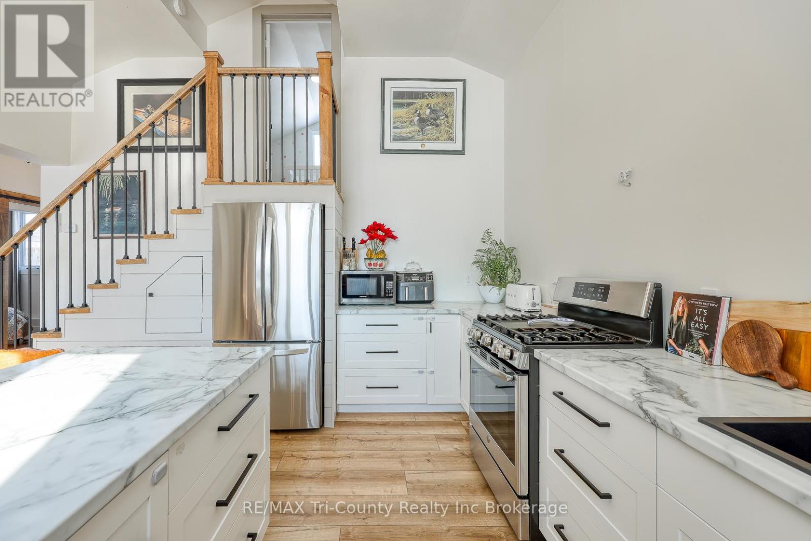 53 Wellington Street, Bayham, Ontario  N0J 1T0 - Photo 12 - X12778514