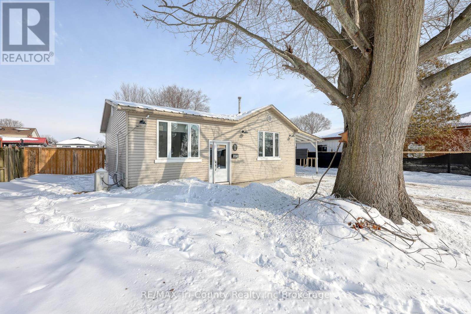 53 Wellington Street, Bayham, Ontario  N0J 1T0 - Photo 36 - X12778514