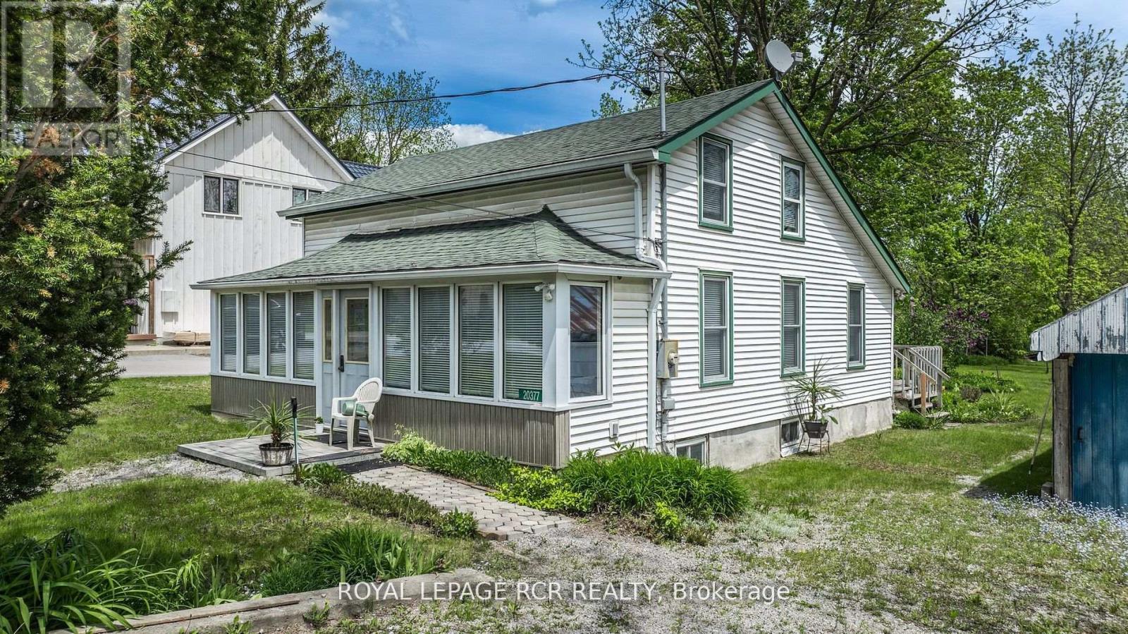 20377 Leslie Street, East Gwillimbury (Queensville), Ontario  L0G 1R0 - Photo 17 - N12778490