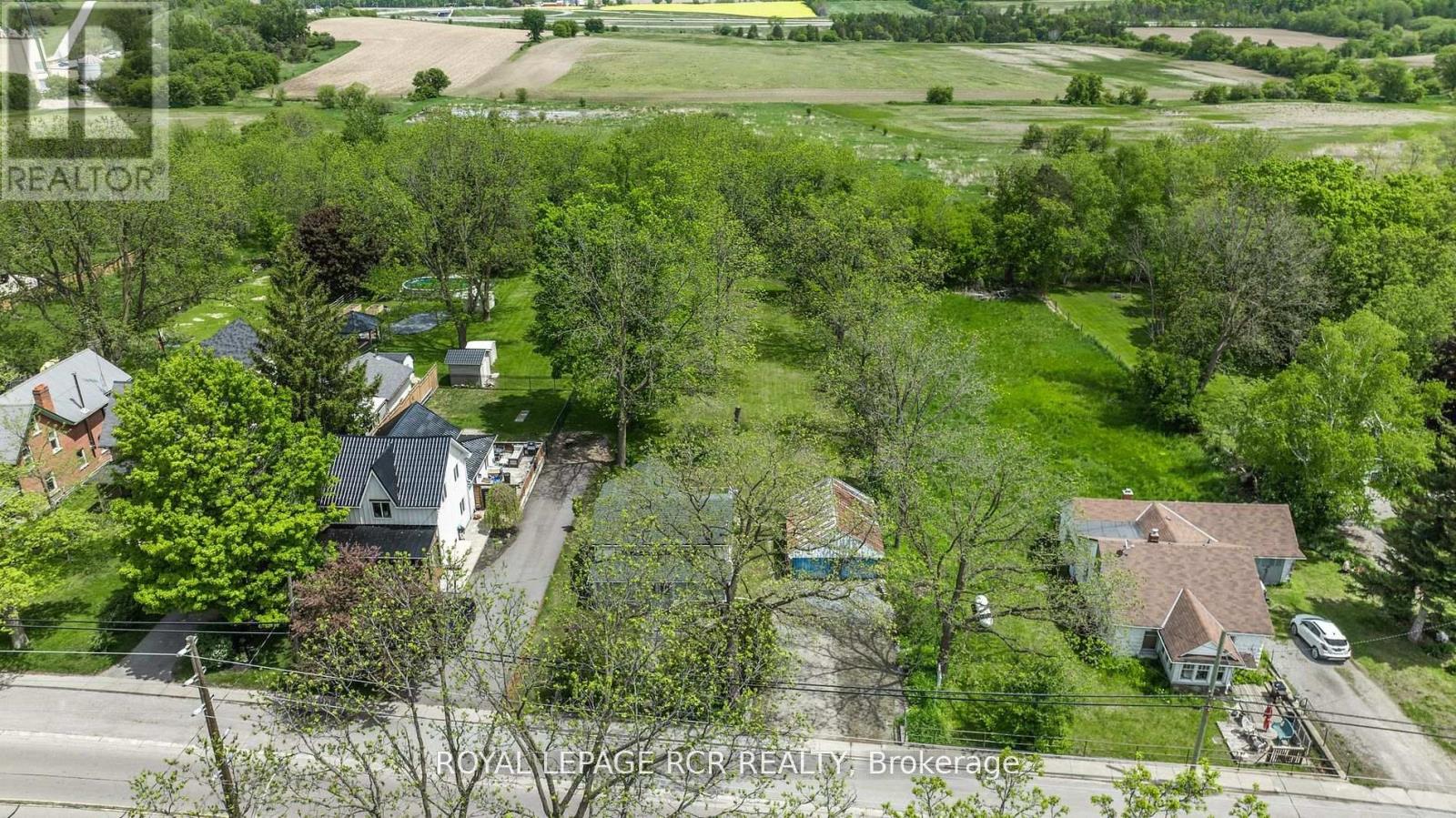 20377 Leslie Street, East Gwillimbury (Queensville), Ontario  L0G 1R0 - Photo 8 - N12778490