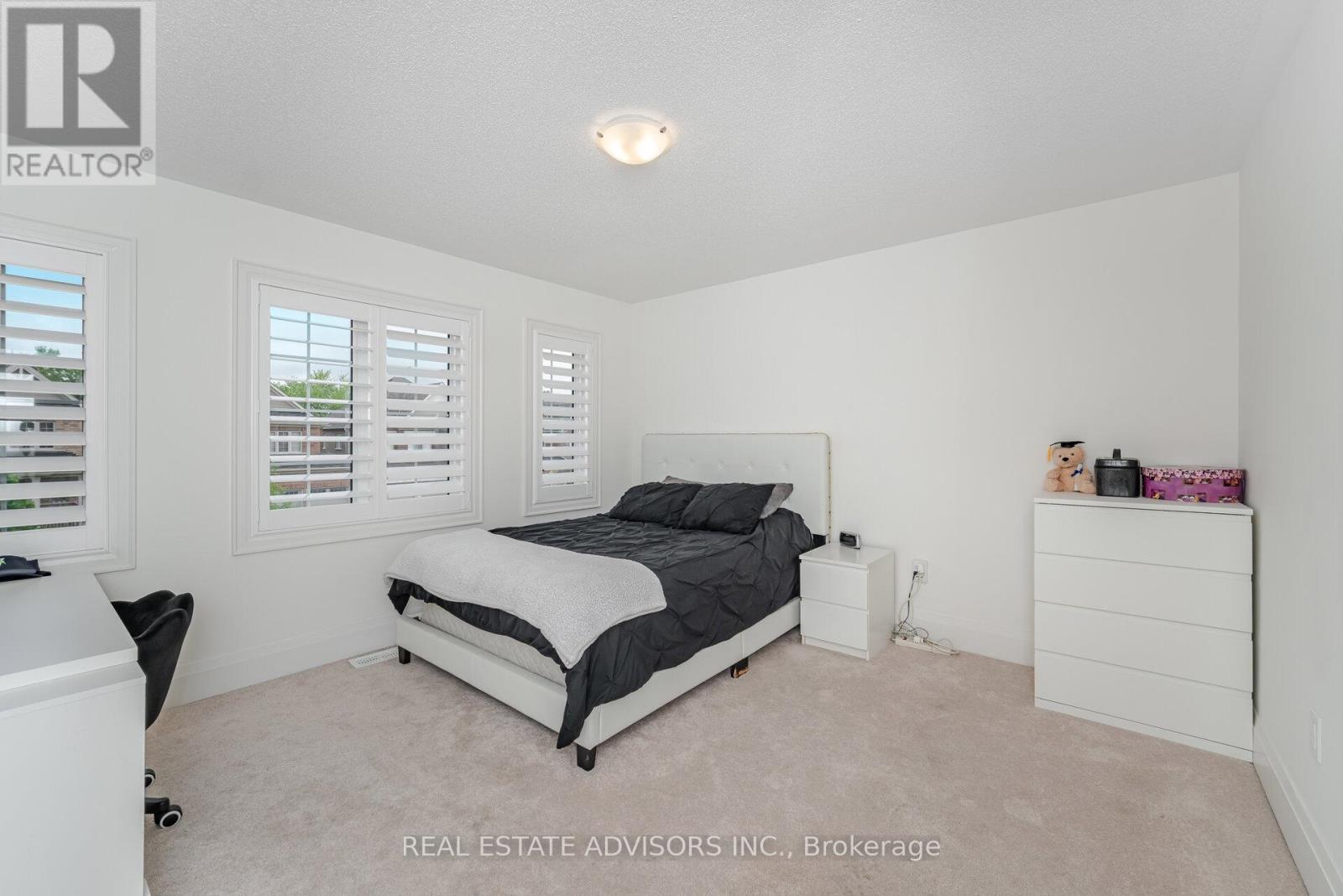 81 Pridham Place, New Tecumseth (Tottenham), Ontario  L0G 1W0 - Photo 23 - N12778550